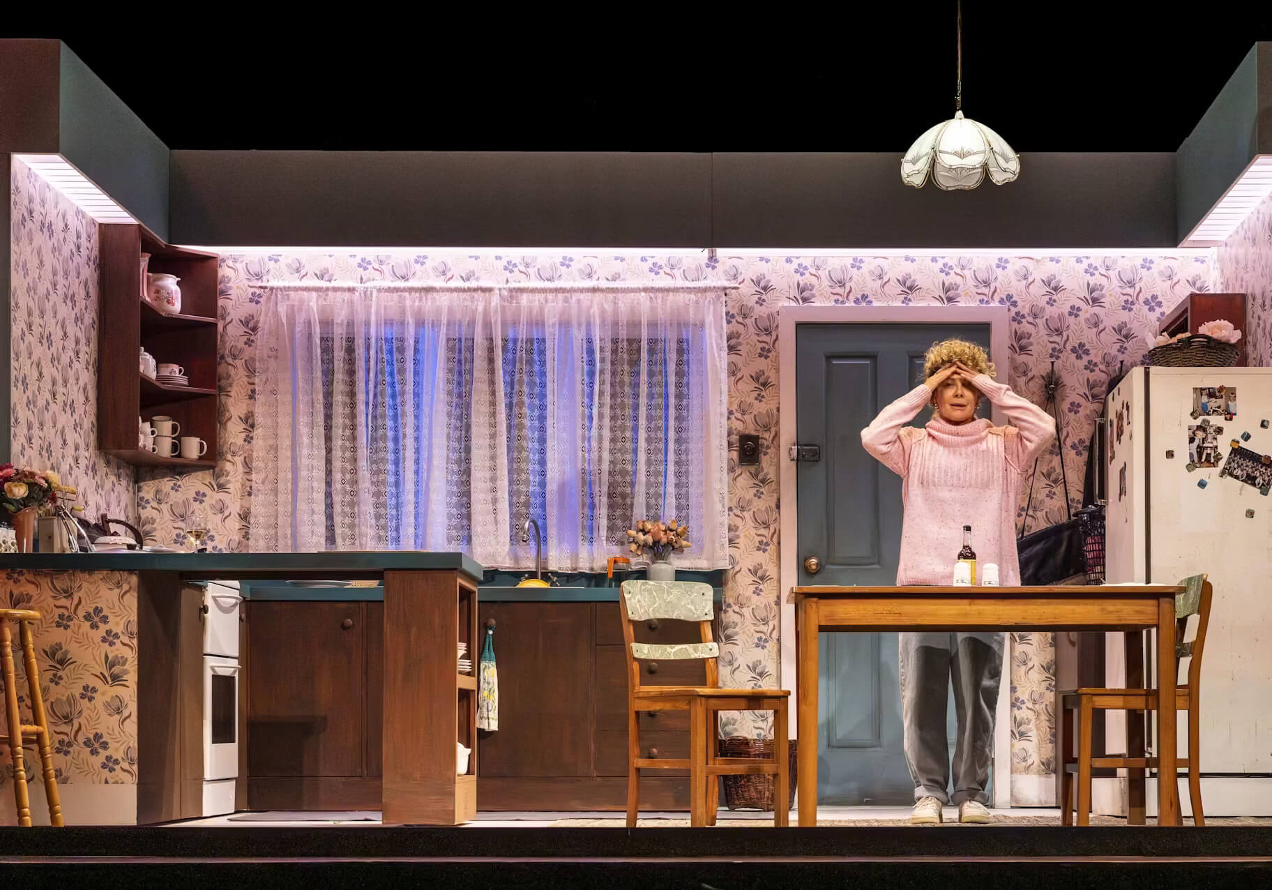 ShirleyValentine_Production_AthenaeumTheatre_009434 ShirleyValentine_Production_AthenaeumTheatre_009434
