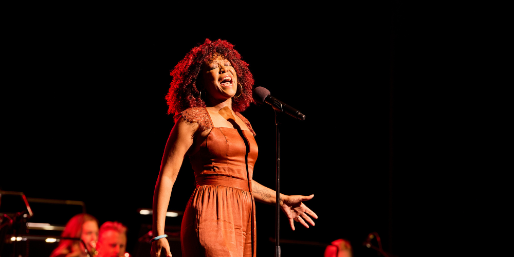Lisa Simone - A Daughter's Tribute to Nina Simone